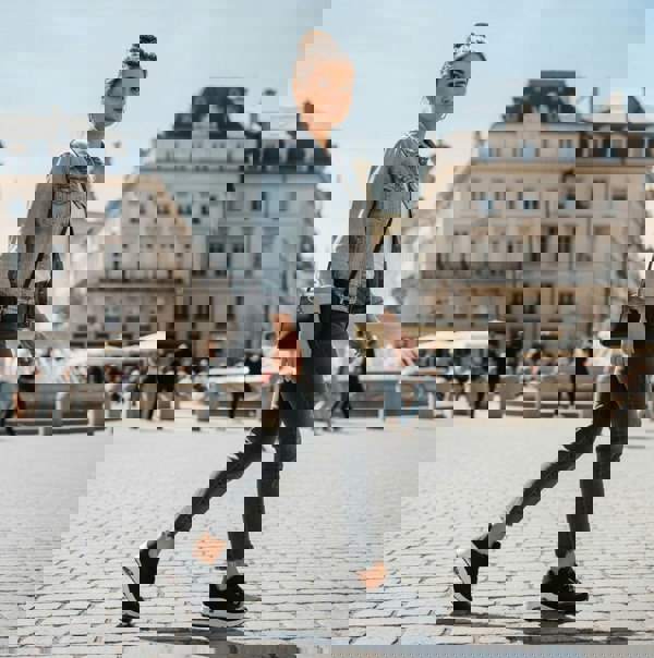 Skechers 73690/BLK UNO Womens Lace-Up Trainers Black