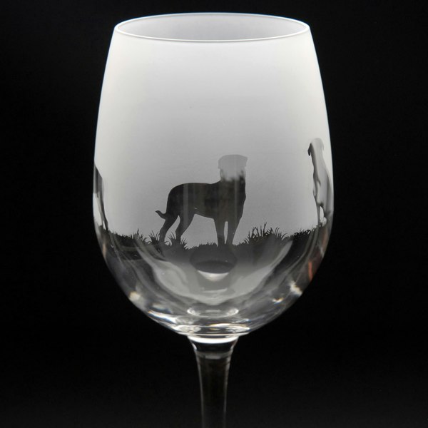 Glyptic Glass ArtRottweiler Dog Crystal Wine Glass - Hand Etched/Engraved Gift