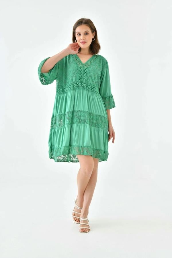 Hoxton Gal Oversized 3/4 Sleeves Lace Detailed V Neck Mini Dress in Green