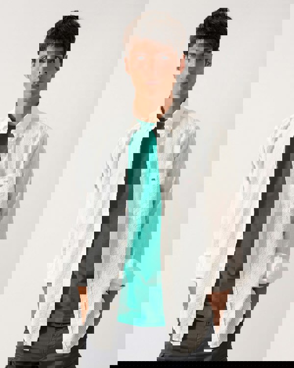 GANT Mens Regular Fit Solid Seersucker Shirt - 113 Eggshell