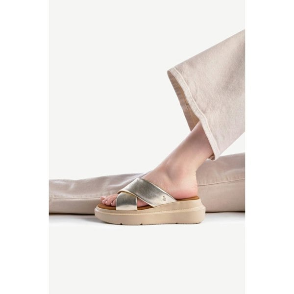 Hush Puppies Uplift Leather Women's Champagne Sandals