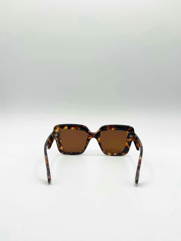 SVNX Bold Square Sunglasses in Leopard Brown