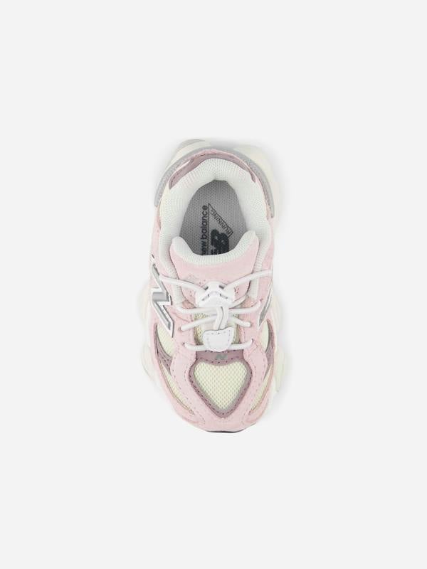 New Balance Girls 9060 Trainers in Pink
