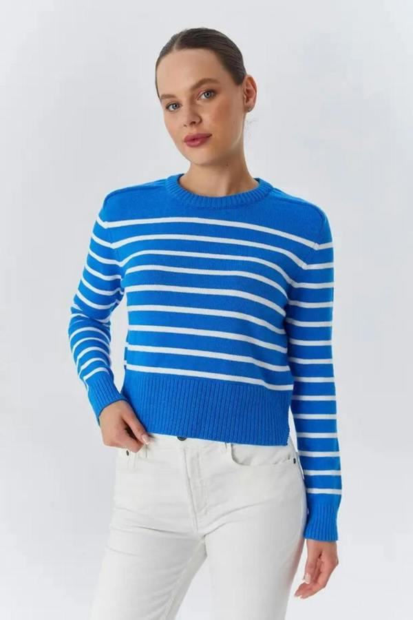 Hoxton Gal Soft-Textured Striped Knit Sweater