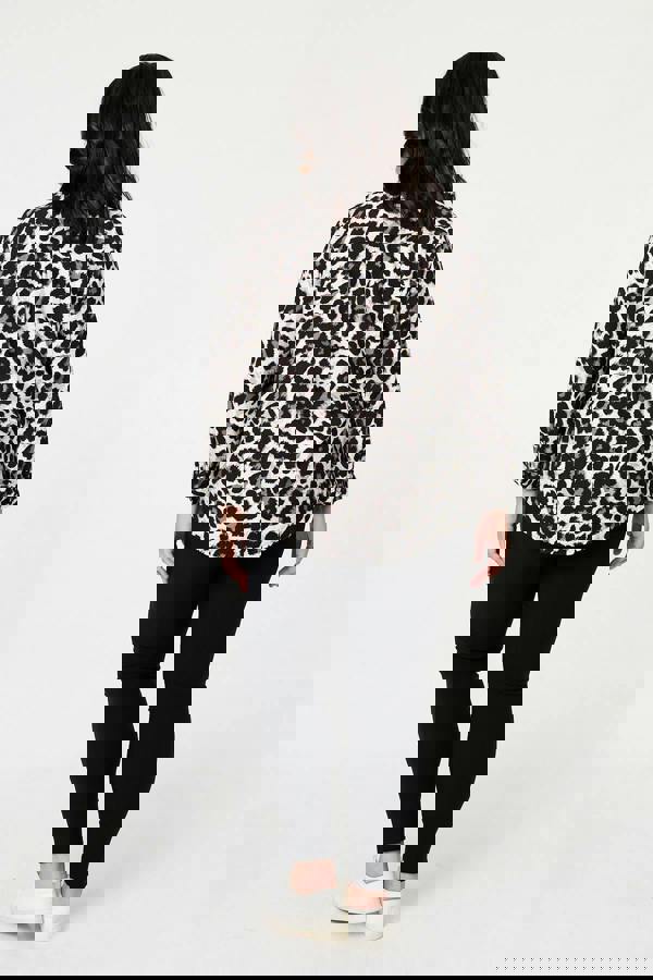 Black | Curve Animal Print Turn-Up Sleeve Shirt