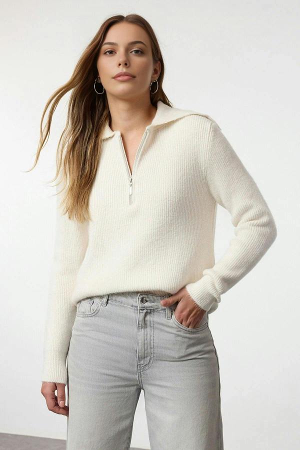 WOVCOR Oversize Polo Collar Knit Sweater with  Zipper Detail