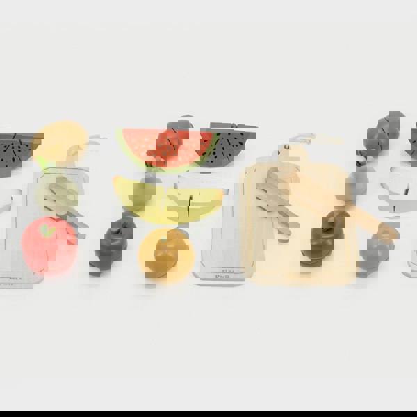 Polar B Cutting Fruit