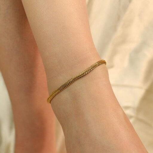 The Colourful Aura Golden Brass Minimalist Boho Thin Braided Slim Foot Indian Payal Anklet