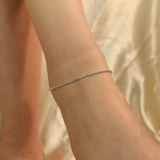 The Colourful Aura 925 Silver Silver Ball Slim Thin Payal Anklet