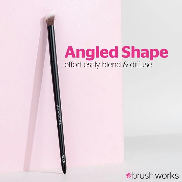 Brushworks No. 15 Angled Blending Eye Brush