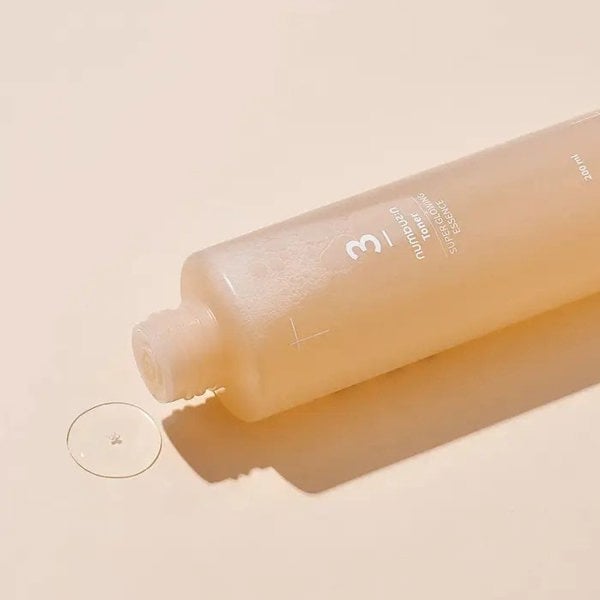 NUMBUZIN No. 3 Super Glowing Essence Toner 200ml