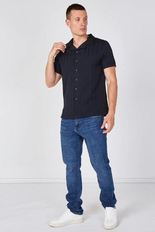 Textured Short Sleeve Resort Collar Shirt