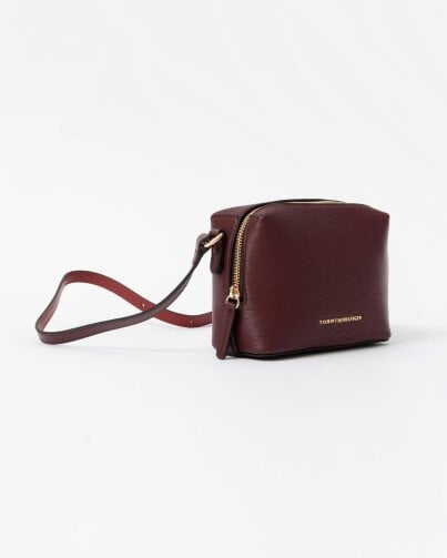 Tommy Hilfiger TH Modern Womens Camera Bag - Oxblood