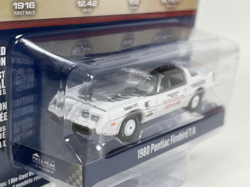 Greenlight 1980 Pontiac Firebird T/A Pace Car White Pikes Peak 1:64 Greenlight 13330E