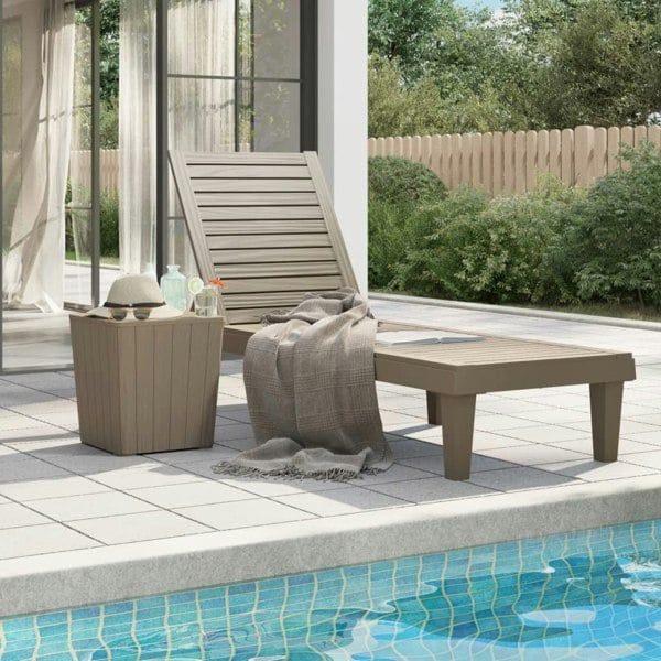 Berkfield Sun Lounger Light Brown 155x58x83 cm Polypropylene