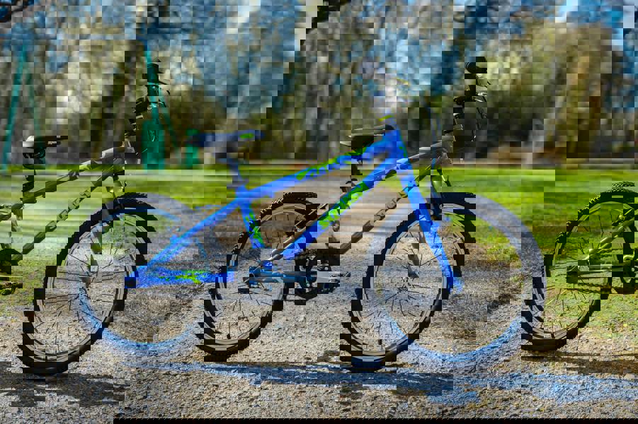 Squish 18" Wheel Lightweight Hybrid Bike Blue