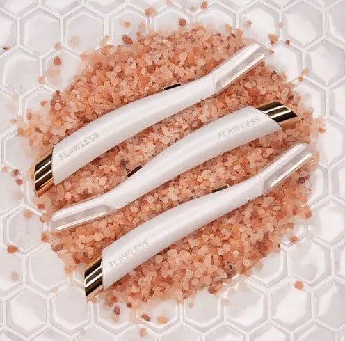 FLAWLESS Dermaplane Glow UK 506607 White