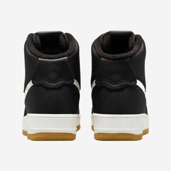Nike DQ5007-001 Sneakers   in  Black