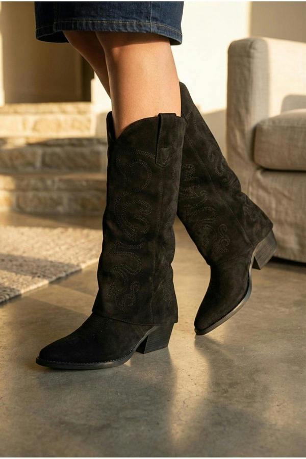 Ivy Womens Embroidered Western Cowboy Boots - Black