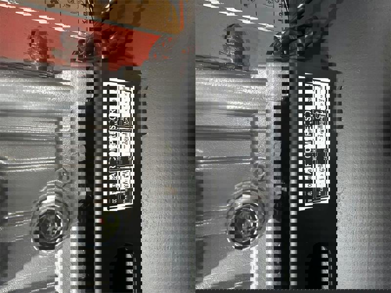 Heavy Duty Electric Air Compressor 200L 350LPM 8 BAR / 115PSI (3HP 2.2KW Garage Workshop)