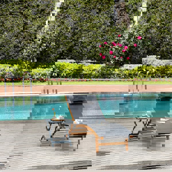 Sun Lounger