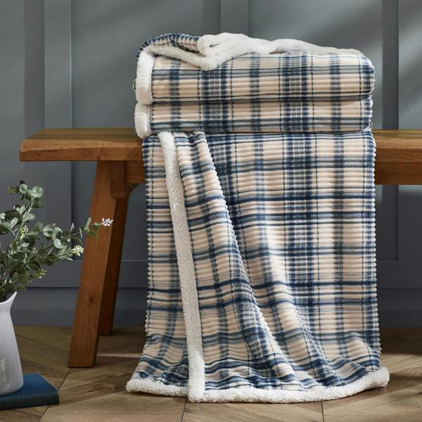 Catherine Lansfield Cosy Ribbed Check Blanket Throw Blue