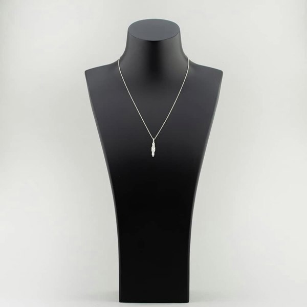 T. H. Baker 18ct White Gold 0.60ct Baguette & Brilliant Cut Diamond Dropper Necklace LG260/NA