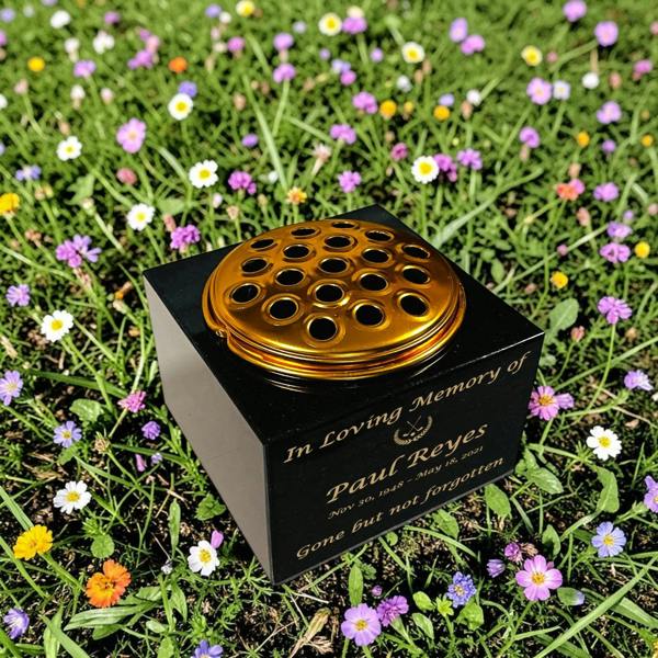 Memorials Direct Granite Memorial Vase with Golf Design, Free Personalised Gold Engraving, Solid Granite 6 x 6 x 4 Inches
