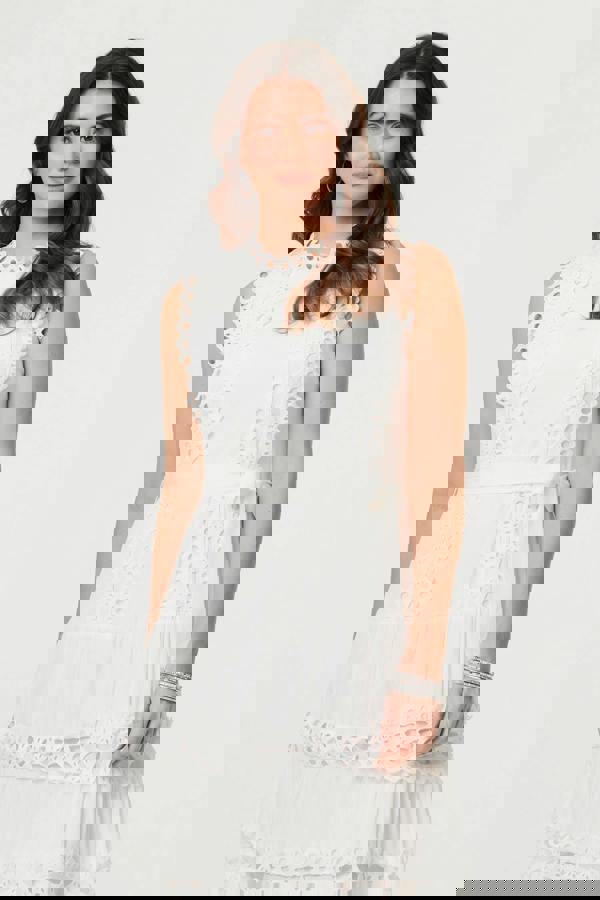 White | Lace Layer Sleeveless Tie Maxi Dress