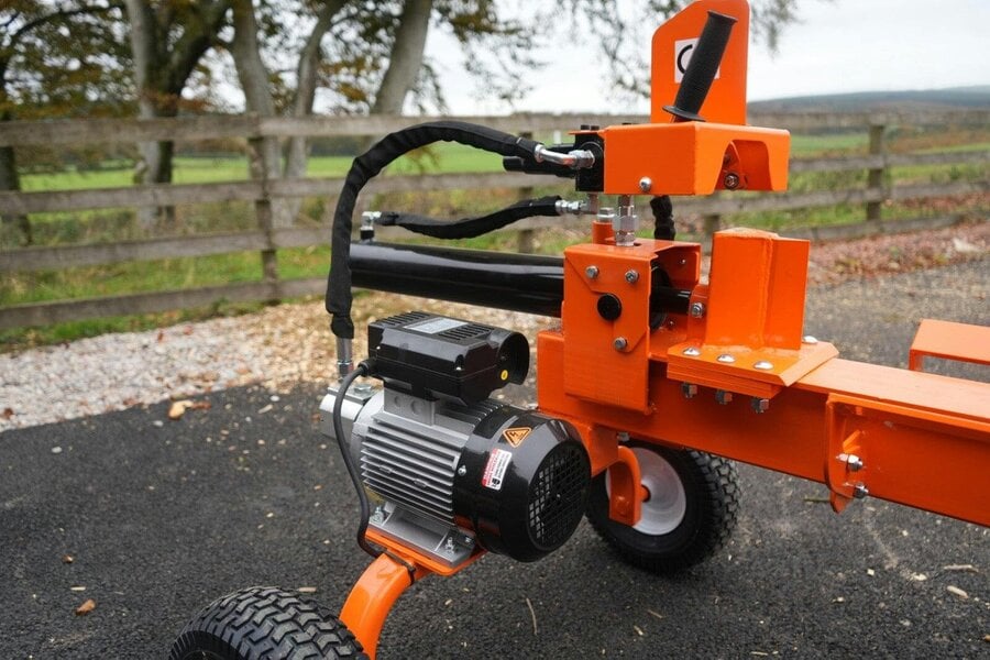 Rock Machinery Venom 12 Ton EM Series Electric Log Splitter