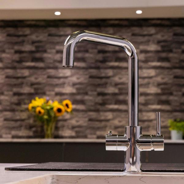 Flode Kyld 4 in 1 Instant Boiling & Cold Water Tap with Filtered Chilled Water | Polished Chrome Finish