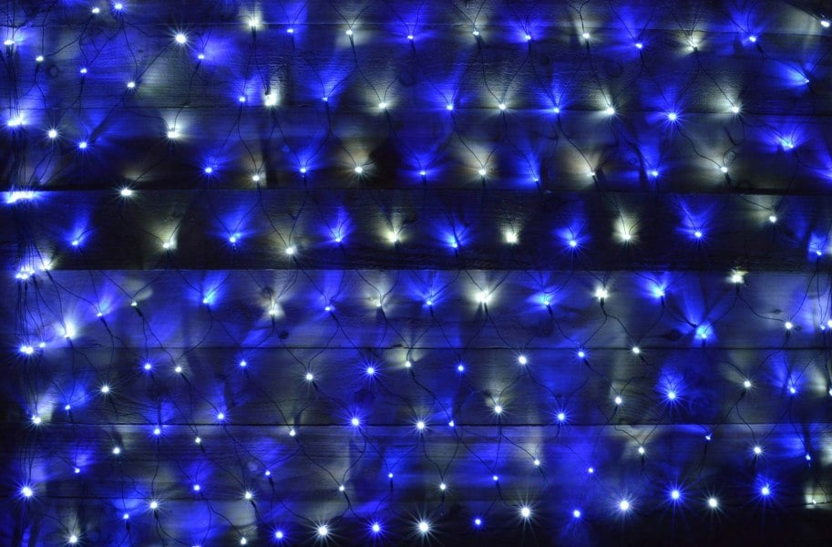 Samuel Alexander 1.7m x 1.2m 180 LED Premier Indoor Outdoor Multifunction Christmas Net Light with Timer in Blue & White
