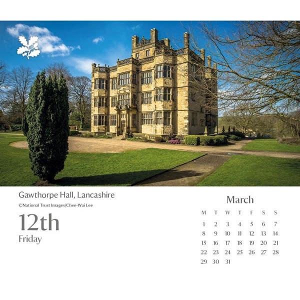 National Trust, Escape with the National Trust Desk Calendar 2027, Desk Calendars, Day To View, Travel, Gift