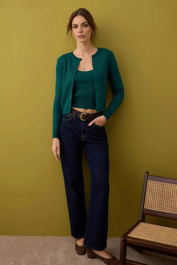 WOVCOR 2-Piece Basic Knit Cardigan-Blouse Set