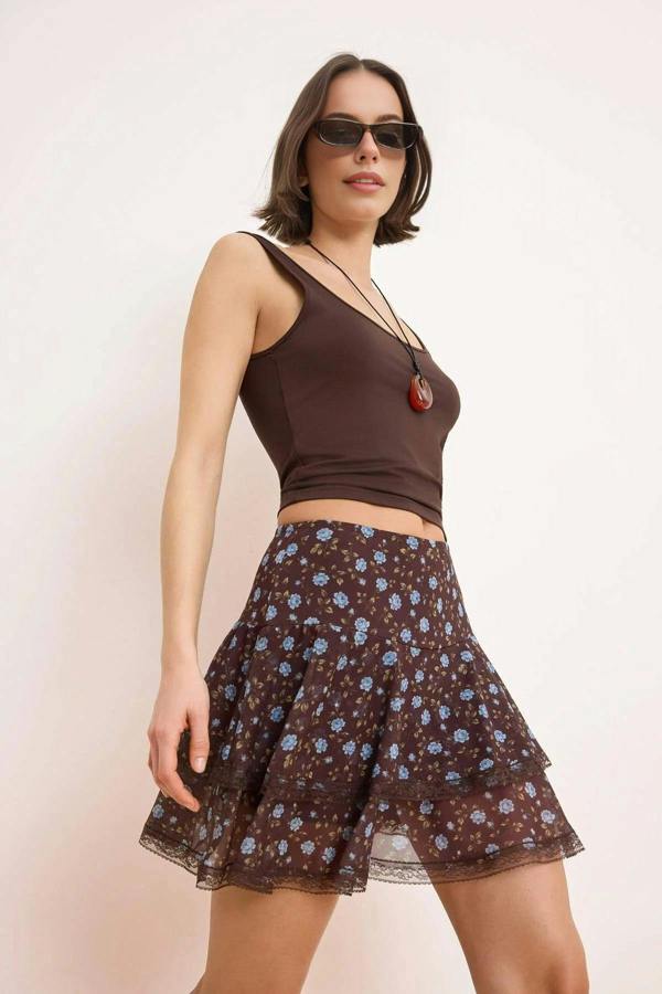 WOVCOR Skater Mini Tulle Knit Short Skirt with Lace Details