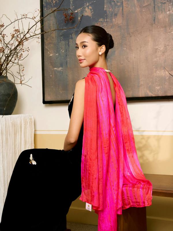 Hot Pink Brushstroke Silk Scarf – Hand-Dyed Mulberry Silk, Beach & Pool Wrap
