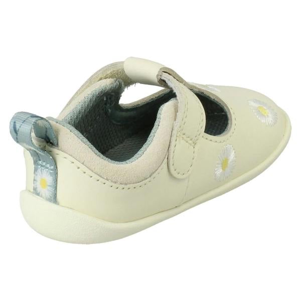 Clarks Girls Clarks Pre-Walking Shoes Roamer Flora T