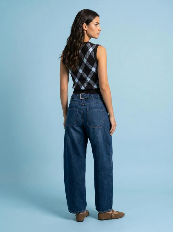 Urban Bliss Fine Gauge Argyle Vest
