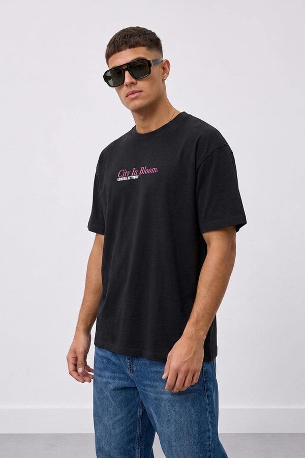 London Attitude Tokyo City in Bloom Oversized Heavyweight Graphic T-Shirt