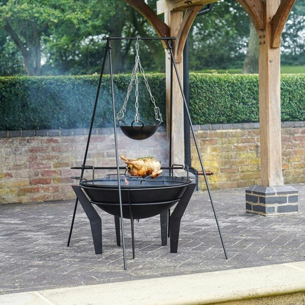 Ivyline Outdoor Metal Kendal Firebowl on Stand in Black