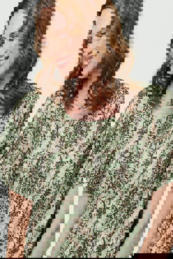 Green | Baroque Print Relaxed Short Shift Dress
