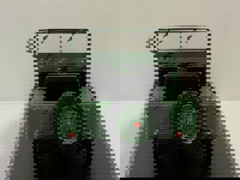 charlies angels 1952 willys m38 a1 green 1:43 scale greenlight 86606