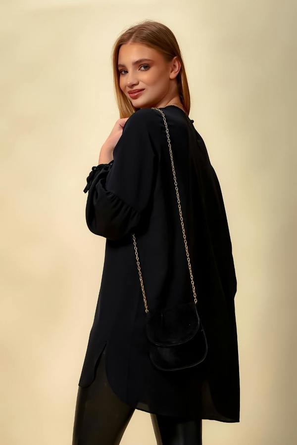 Hoxton Gal Oversized Patchwork Sleeves Top in Black