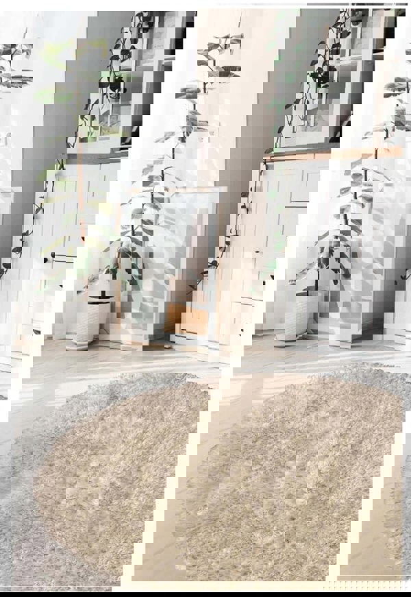 Machine Washable Shaggy Rug Plain Design in Beige – The Rugs