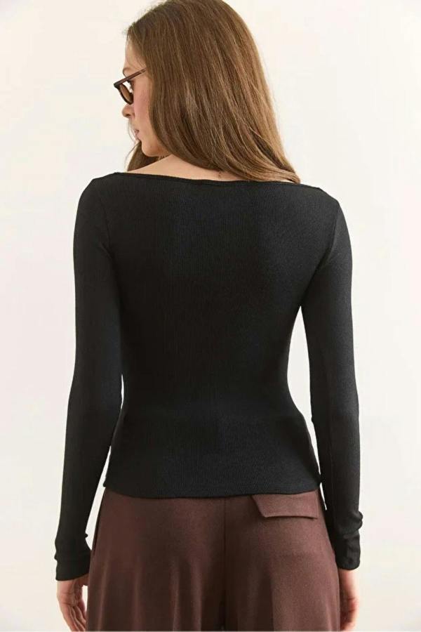 Hoxton Gal Black Deep V-Neck Lace-Detail Stretch Cotton Blouse