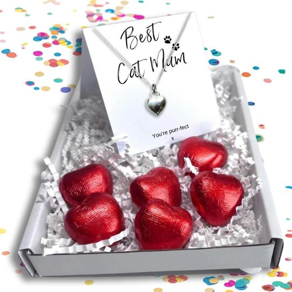 Aye Do Gifts Best Cat Mum Gift Box, Silver Heart Necklace & Chocolate Treats
