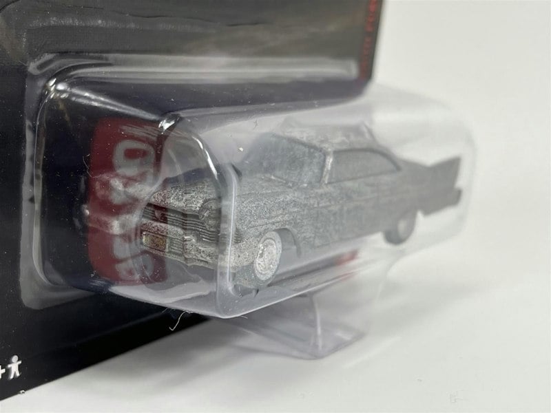 Auto World Slot Cars Christine An Evil 1958 Plymouth Fury Charred 1:64 Auto World AWSP040