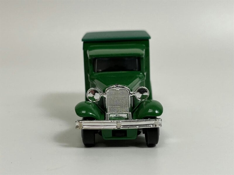 MCSlots Ford Model A William Lusty Green 1:64 Scale Matchbox MB38D S8