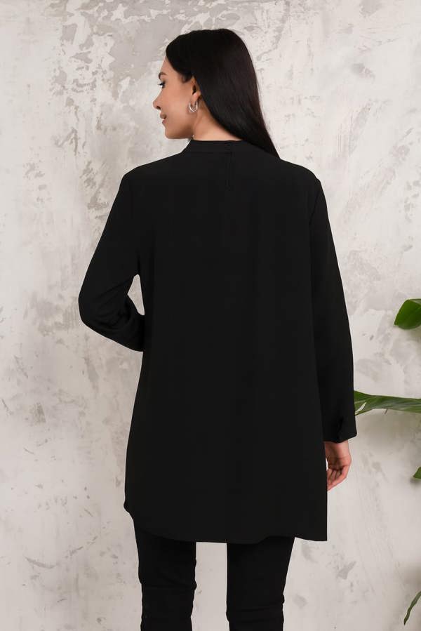 Hoxton Gal Oversized Long Sleeves Brooch Detailed Tunic