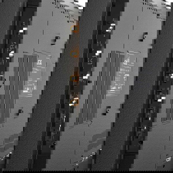 Cello 22 inch VOYAGER Smart Samsung Plus TV with built-in 5G Wi-Fi ROUTER